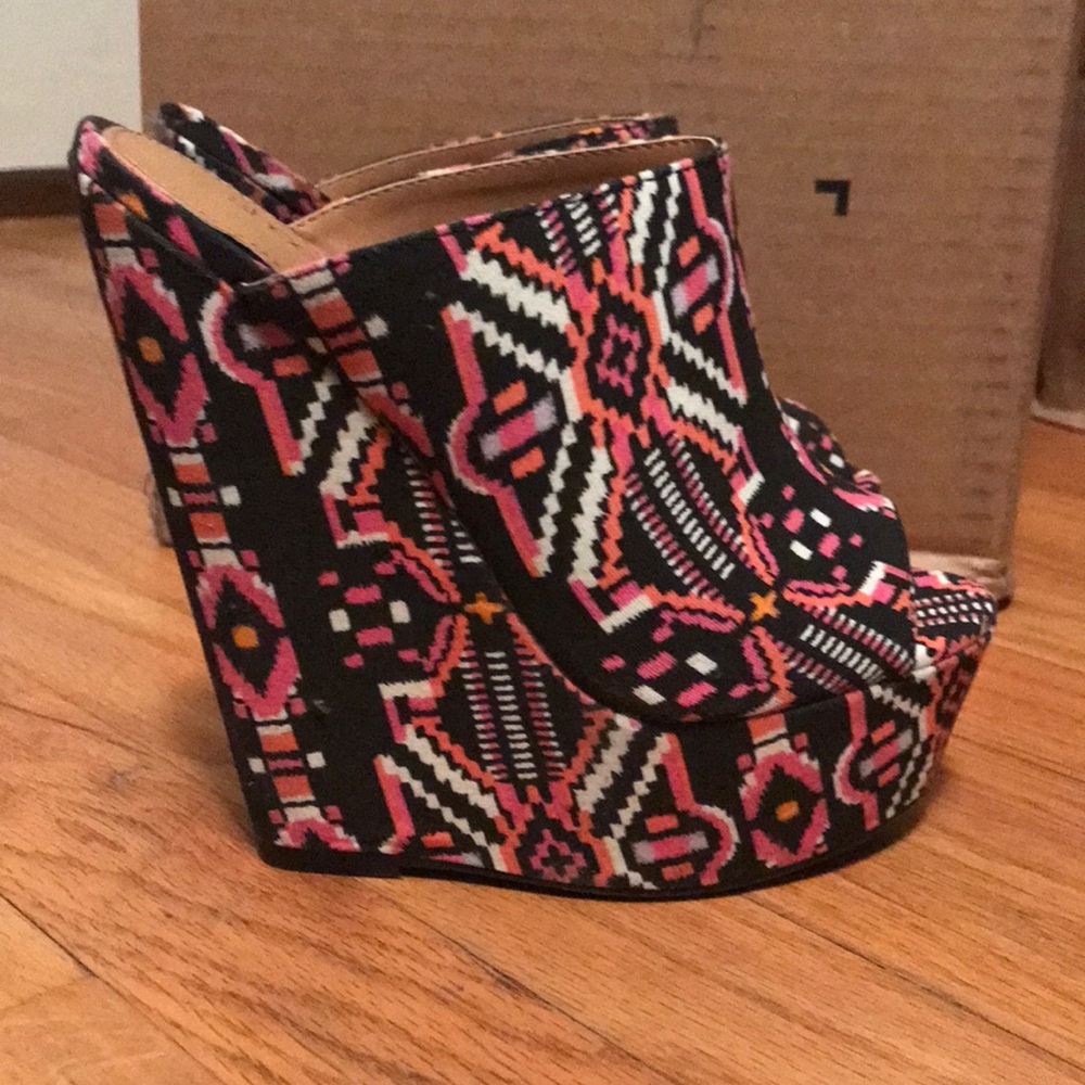 WEDGES